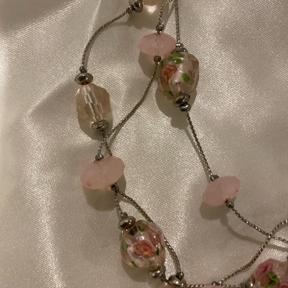 NWT Croft and Barrow Matching Earrings and Necklace. White and Pink. - Picture 3 of 8